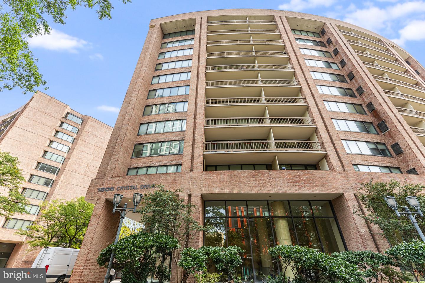 1805 CRYSTAL DR #318S, ARLINGTON, Virginia 22202, 2 Bedrooms Bedrooms, ,2 BathroomsBathrooms,Residential,For sale,1805 CRYSTAL DR #318S,VAAR2063514 MLS # VAAR2063514