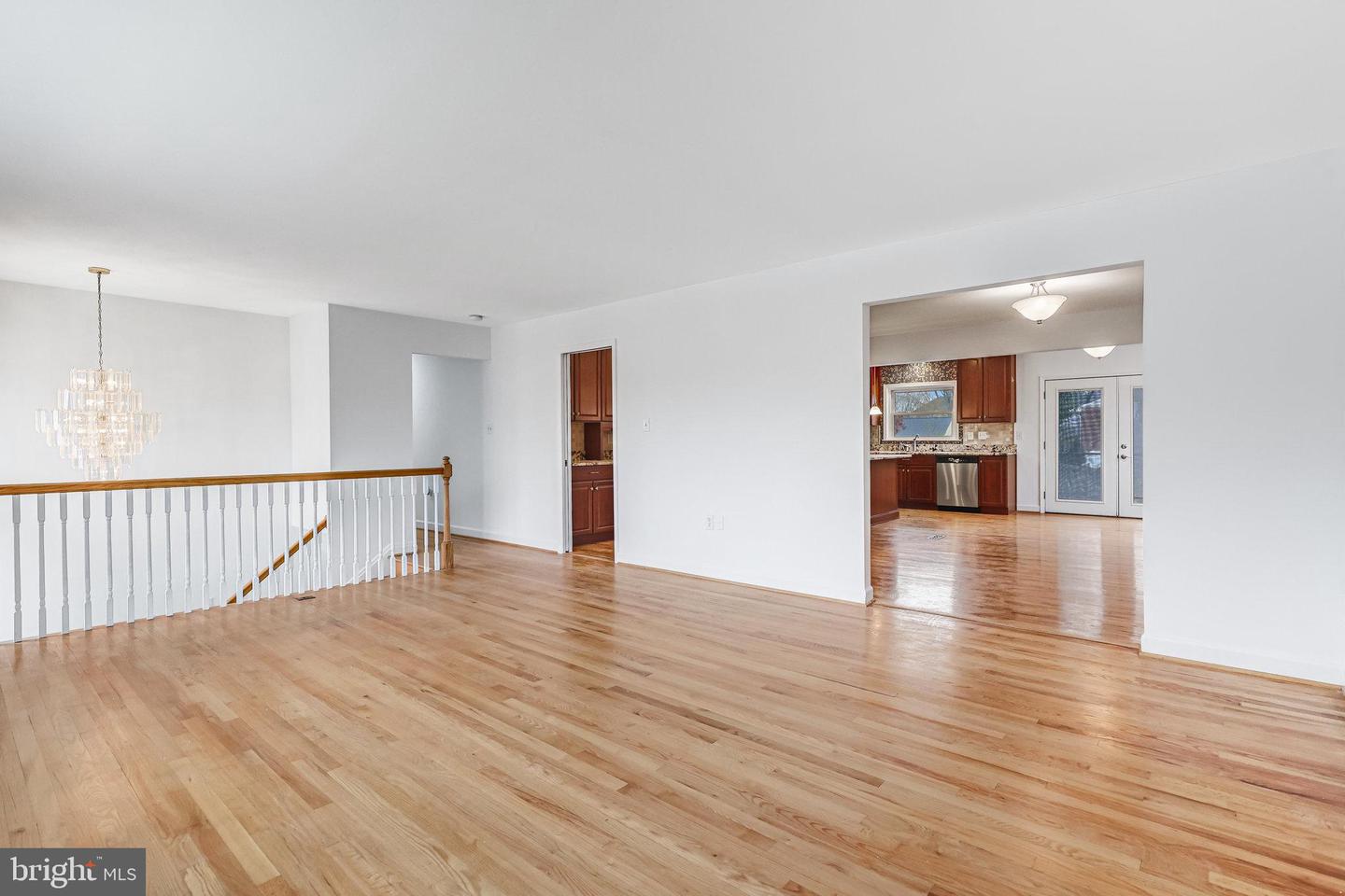 6408 MARYVIEW ST, ALEXANDRIA, Virginia 22310, 4 Bedrooms Bedrooms, ,3 BathroomsBathrooms,Residential,For sale,6408 MARYVIEW ST,VAFX2276798 MLS # VAFX2276798