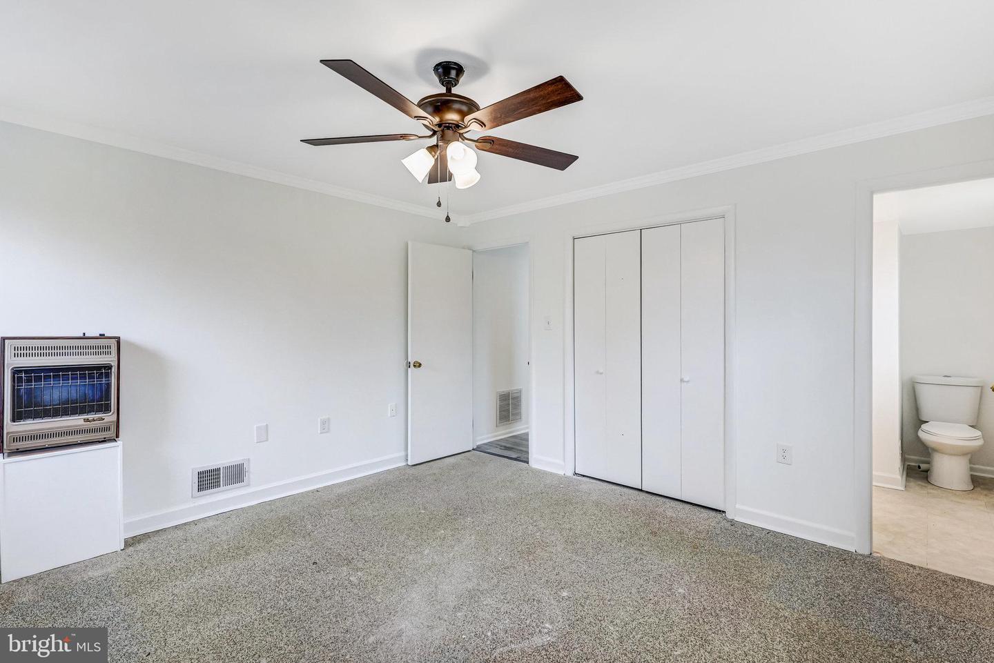 6408 MARYVIEW ST, ALEXANDRIA, Virginia 22310, 4 Bedrooms Bedrooms, ,3 BathroomsBathrooms,Residential,For sale,6408 MARYVIEW ST,VAFX2276798 MLS # VAFX2276798