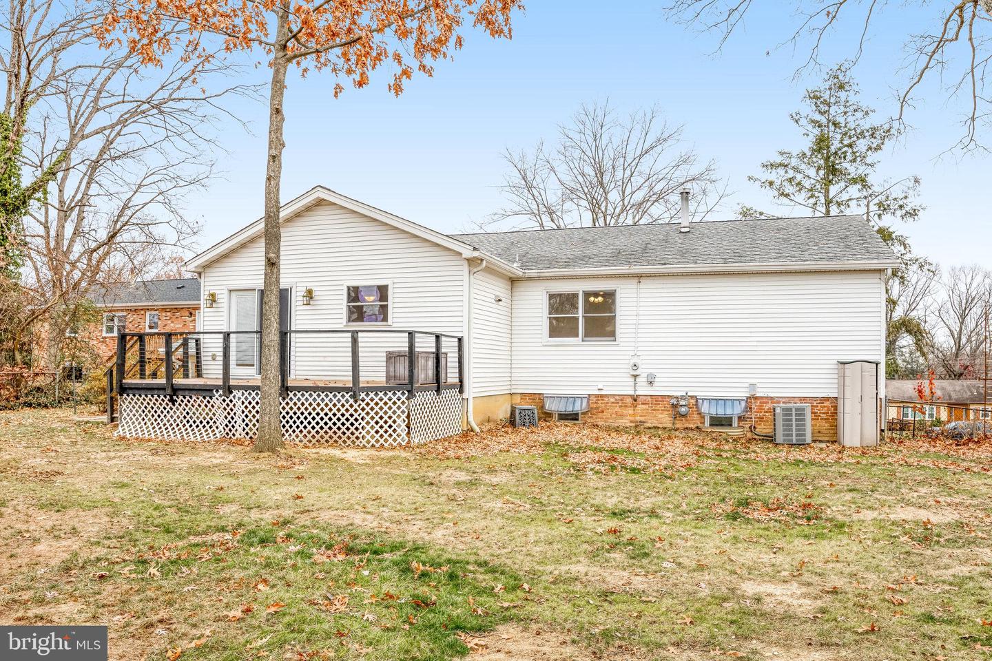 6408 MARYVIEW ST, ALEXANDRIA, Virginia 22310, 4 Bedrooms Bedrooms, ,3 BathroomsBathrooms,Residential,For sale,6408 MARYVIEW ST,VAFX2276798 MLS # VAFX2276798