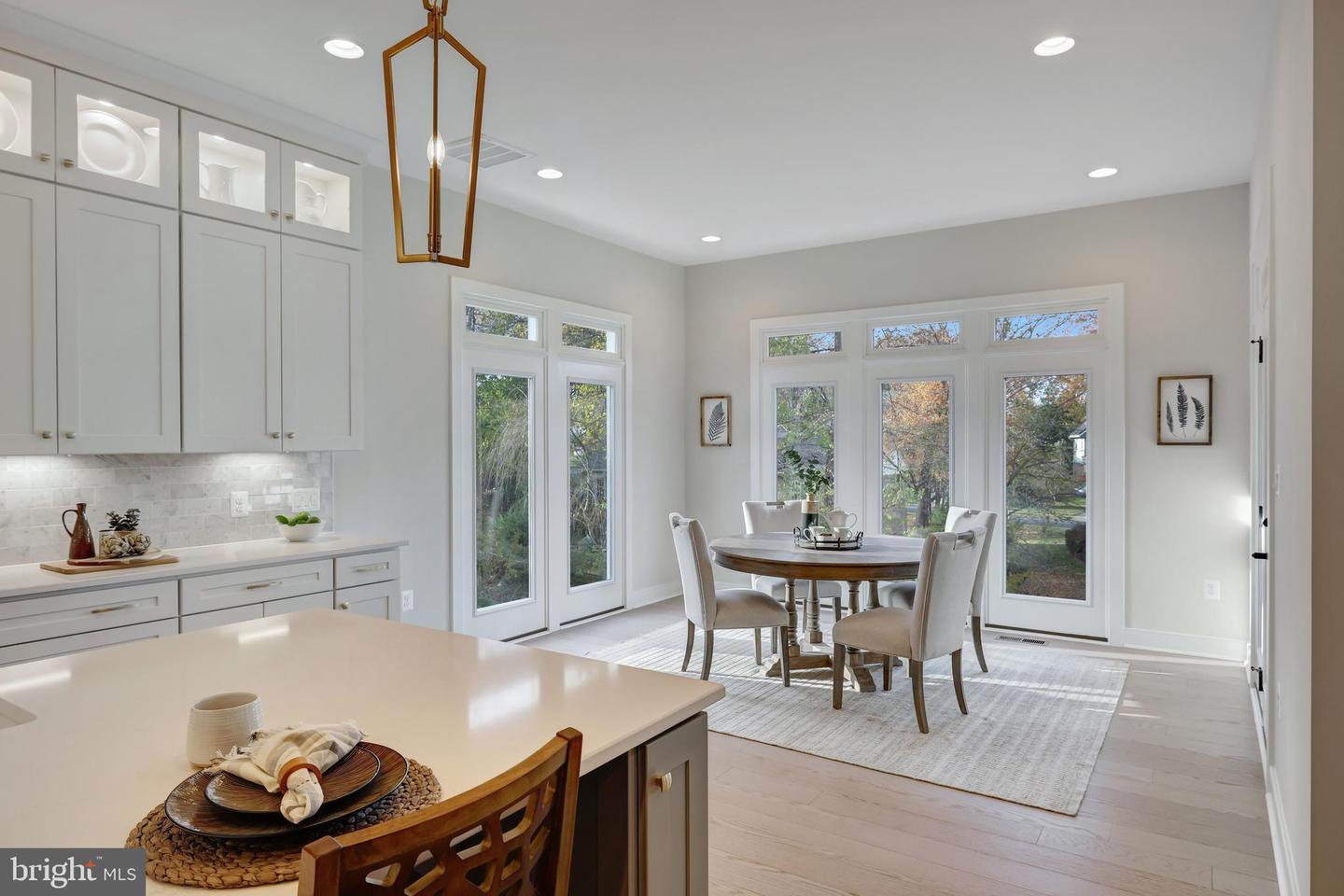 903 HILLCREST DR SW, VIENNA, Virginia 22180, 6 Bedrooms Bedrooms, ,5 BathroomsBathrooms,Residential,For sale,903 HILLCREST DR SW,VAFX2280040 MLS # VAFX2280040 903 HILLCREST DR SW, VIENNA, Virginia 22180, 6 Bedrooms Bedrooms, ,5 BathroomsBathrooms,Residential,For sale,903 HILLCREST DR SW,VAFX2280040 MLS # VAFX2280040