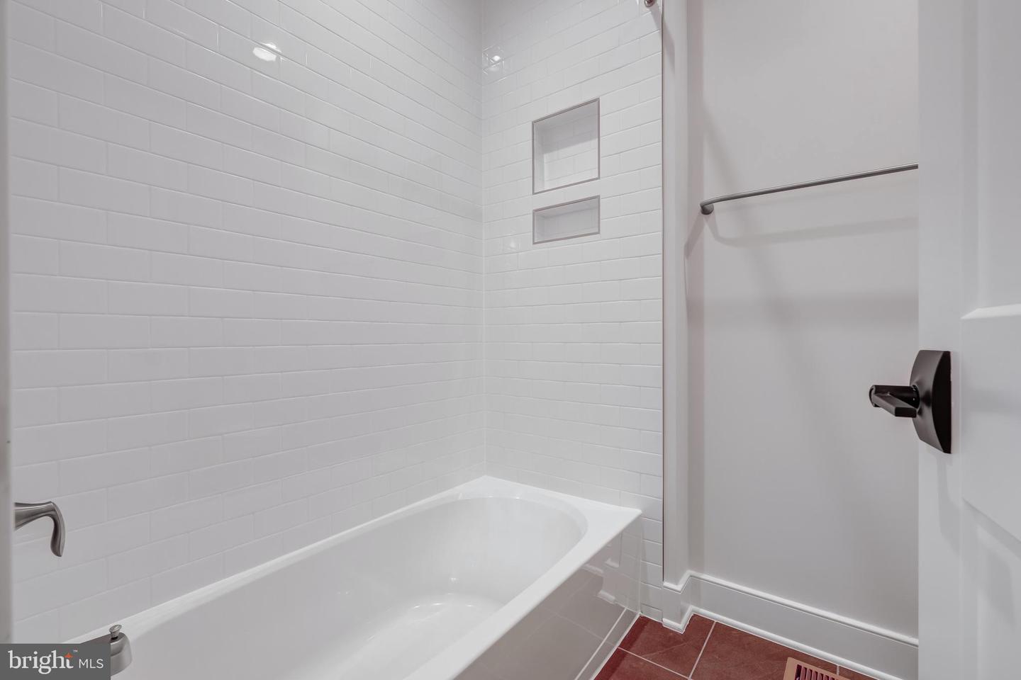 903 HILLCREST DR SW, VIENNA, Virginia 22180, 6 Bedrooms Bedrooms, ,5 BathroomsBathrooms,Residential,For sale,903 HILLCREST DR SW,VAFX2280040 MLS # VAFX2280040 903 HILLCREST DR SW, VIENNA, Virginia 22180, 6 Bedrooms Bedrooms, ,5 BathroomsBathrooms,Residential,For sale,903 HILLCREST DR SW,VAFX2280040 MLS # VAFX2280040