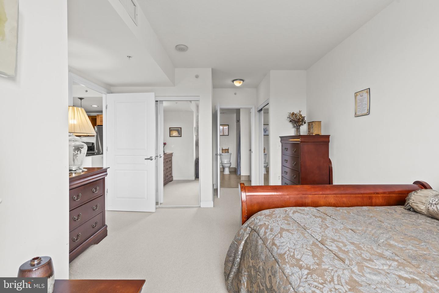 2451 MIDTOWN AVE #1413, ALEXANDRIA, Virginia 22303, 1 Bedroom Bedrooms, ,1 BathroomBathrooms,Residential,For sale,2451 MIDTOWN AVE #1413,VAFX2280262 MLS # VAFX2280262