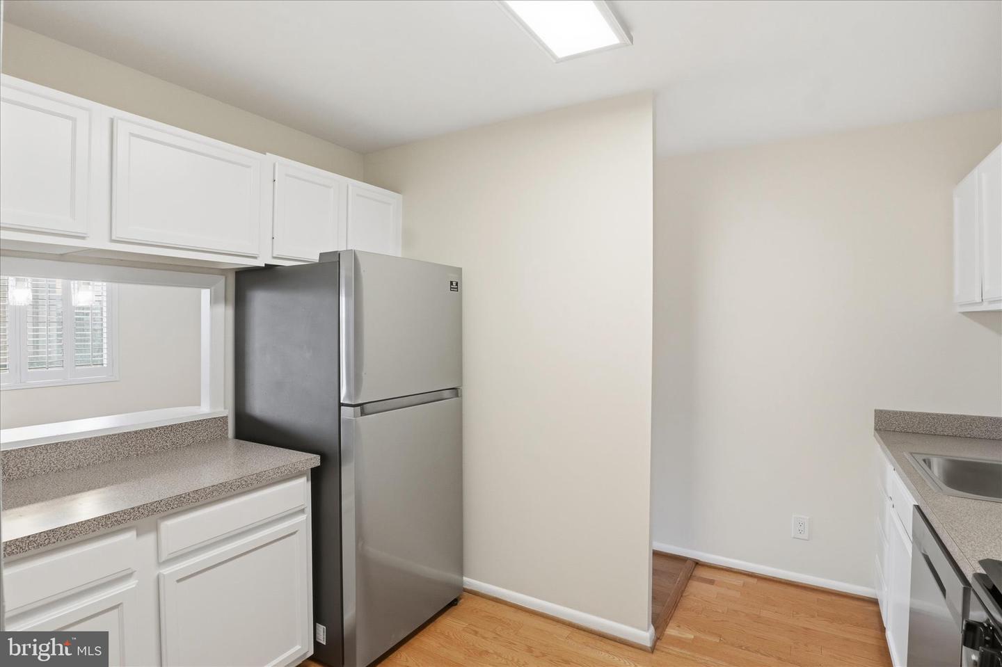 5340 HOLMES RUN PKWY #904, ALEXANDRIA, Virginia 22304, 2 Bedrooms Bedrooms, ,2 BathroomsBathrooms,Residential,For sale,5340 HOLMES RUN PKWY #904,VAAX2052066 MLS # VAAX2052066