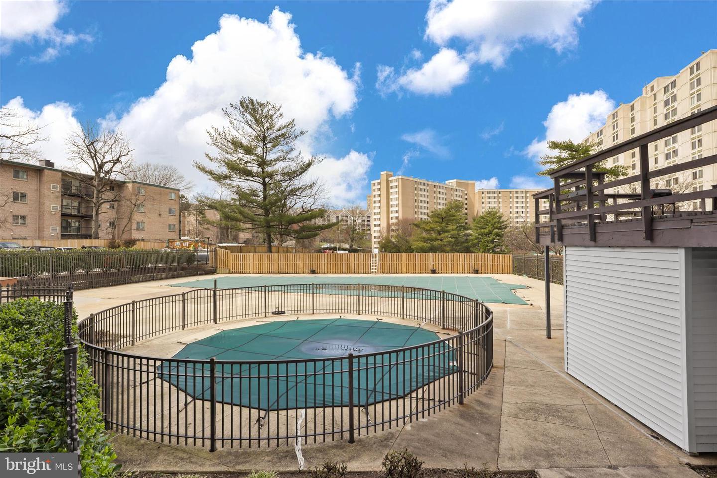 5340 HOLMES RUN PKWY #904, ALEXANDRIA, Virginia 22304, 2 Bedrooms Bedrooms, ,2 BathroomsBathrooms,Residential,For sale,5340 HOLMES RUN PKWY #904,VAAX2052066 MLS # VAAX2052066