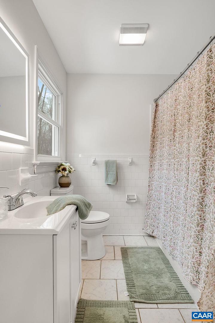 16430 SAINT PETERS CHURCH RD, MONTPELIER, Virginia 23192, 4 Bedrooms Bedrooms, ,2 BathroomsBathrooms,Residential,For sale,16430 SAINT PETERS CHURCH RD,671628 MLS # 671628