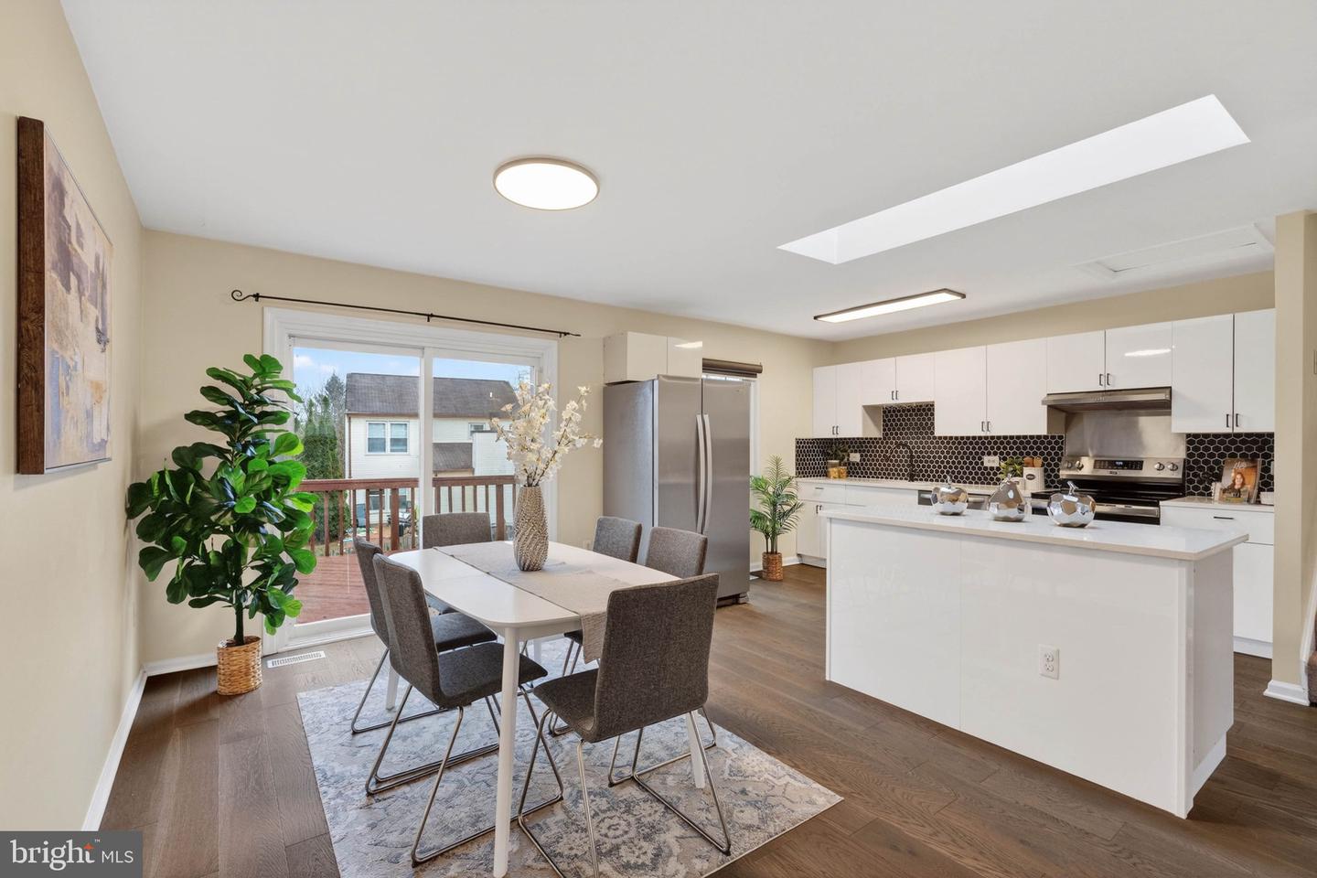 12819 FANTASIA DR, HERNDON, Virginia 20170, 3 Bedrooms Bedrooms, ,3 BathroomsBathrooms,Residential,For sale,12819 FANTASIA DR,VAFX2281732 MLS # VAFX2281732 12819 FANTASIA DR, HERNDON, Virginia 20170, 3 Bedrooms Bedrooms, ,3 BathroomsBathrooms,Residential,For sale,12819 FANTASIA DR,VAFX2281732 MLS # VAFX2281732