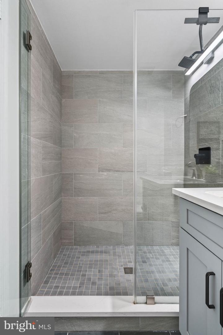 12819 FANTASIA DR, HERNDON, Virginia 20170, 3 Bedrooms Bedrooms, ,3 BathroomsBathrooms,Residential,For sale,12819 FANTASIA DR,VAFX2281732 MLS # VAFX2281732 12819 FANTASIA DR, HERNDON, Virginia 20170, 3 Bedrooms Bedrooms, ,3 BathroomsBathrooms,Residential,For sale,12819 FANTASIA DR,VAFX2281732 MLS # VAFX2281732