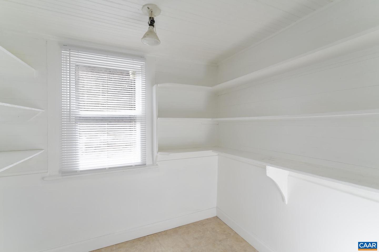 900 SAINT CLAIR AVE, CHARLOTTESVILLE, Virginia 22901, 3 Bedrooms Bedrooms, ,2 BathroomsBathrooms,Residential,For sale,900 SAINT CLAIR AVE,671704 MLS # 671704