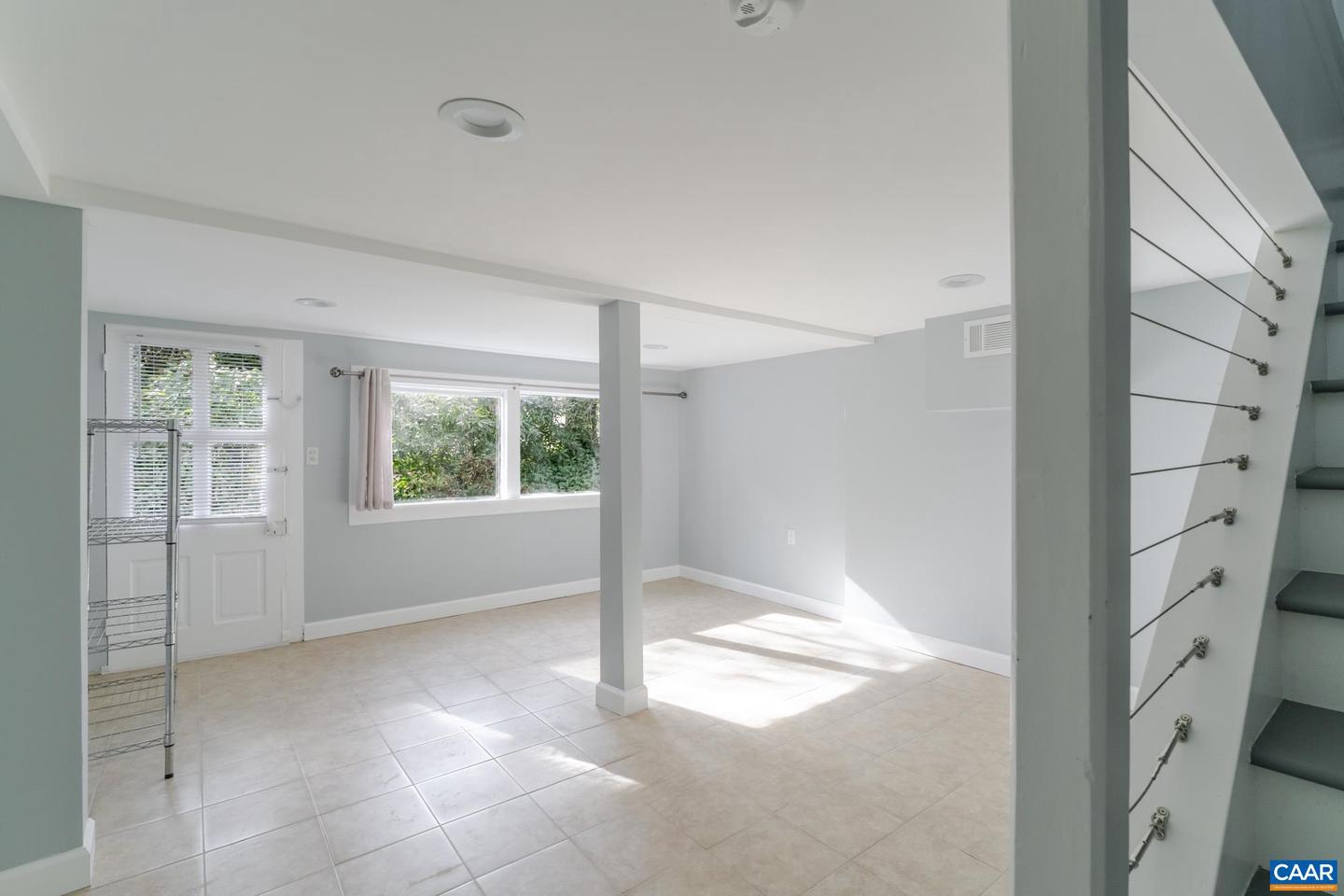 900 SAINT CLAIR AVE, CHARLOTTESVILLE, Virginia 22901, 3 Bedrooms Bedrooms, ,2 BathroomsBathrooms,Residential,For sale,900 SAINT CLAIR AVE,671704 MLS # 671704