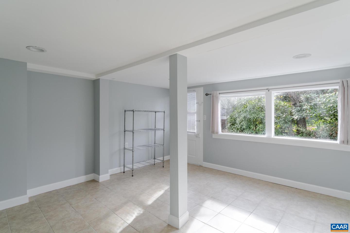 900 SAINT CLAIR AVE, CHARLOTTESVILLE, Virginia 22901, 3 Bedrooms Bedrooms, ,2 BathroomsBathrooms,Residential,For sale,900 SAINT CLAIR AVE,671704 MLS # 671704