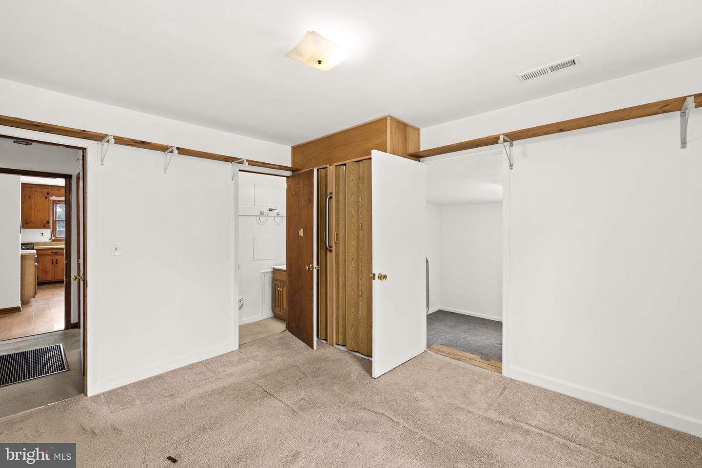 11604 MAPLE TREE CT, ORANGE, Virginia 22960, 3 Bedrooms Bedrooms, ,1 BathroomBathrooms,Residential,For sale,11604 MAPLE TREE CT,VAOR2012930 MLS # VAOR2012930