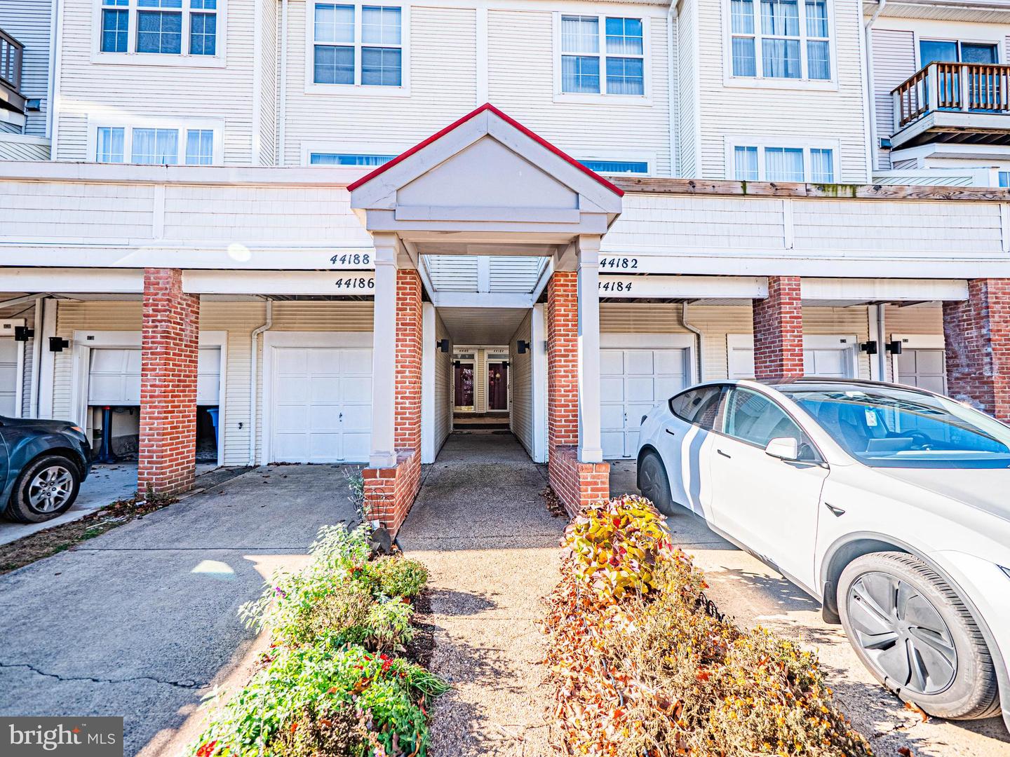 44186 SHADY GLEN TER, ASHBURN, Virginia 20147, 3 Bedrooms Bedrooms, ,2 BathroomsBathrooms,Residential,For sale,44186 SHADY GLEN TER,VALO2112132 MLS # VALO2112132 44186 SHADY GLEN TER, ASHBURN, Virginia 20147, 3 Bedrooms Bedrooms, ,2 BathroomsBathrooms,Residential,For sale,44186 SHADY GLEN TER,VALO2112132 MLS # VALO2112132