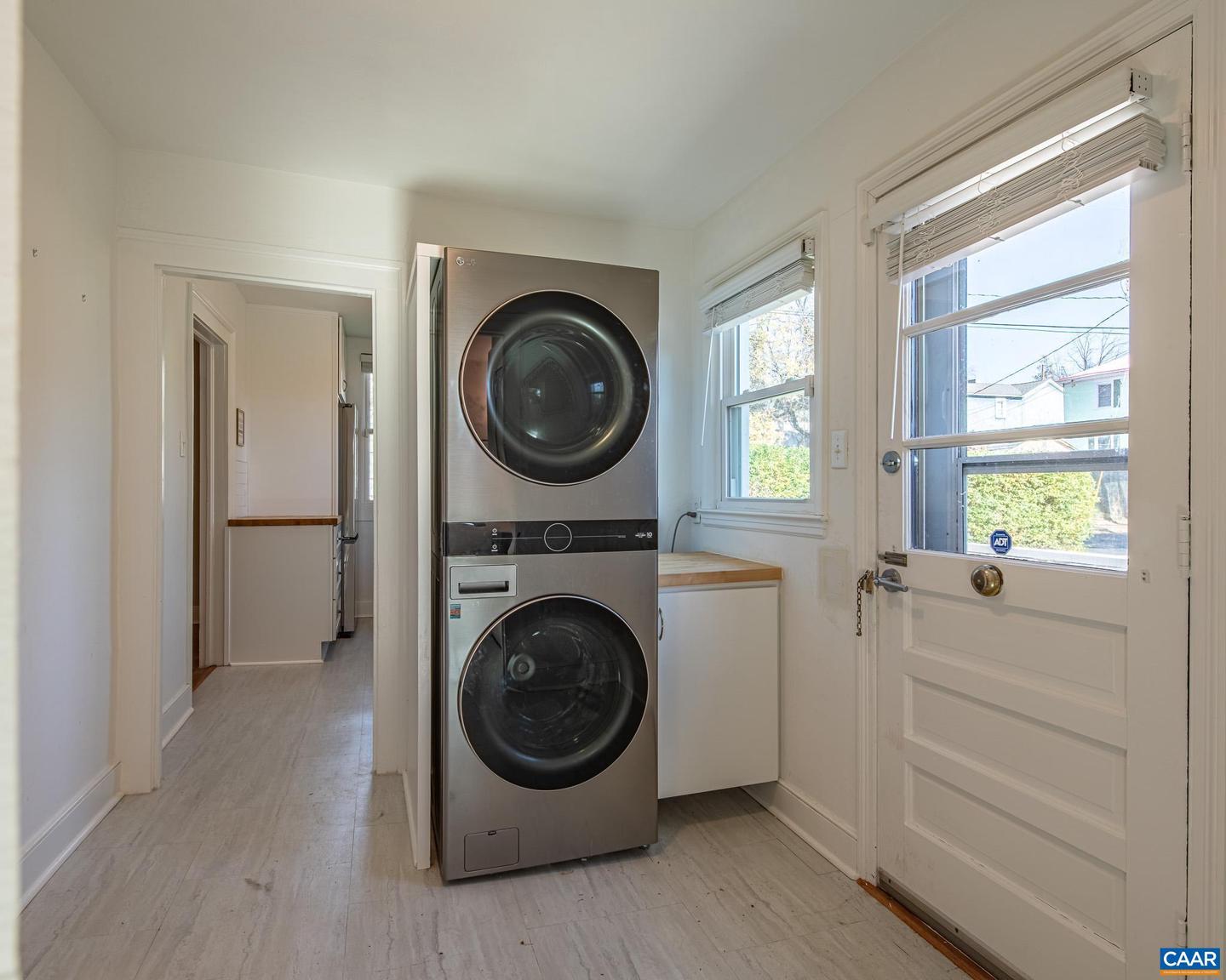 430 11TH ST, CHARLOTTESVILLE, Virginia 22903, 2 Bedrooms Bedrooms, ,1 BathroomBathrooms,Residential,For sale,430 11TH ST,671737 MLS # 671737