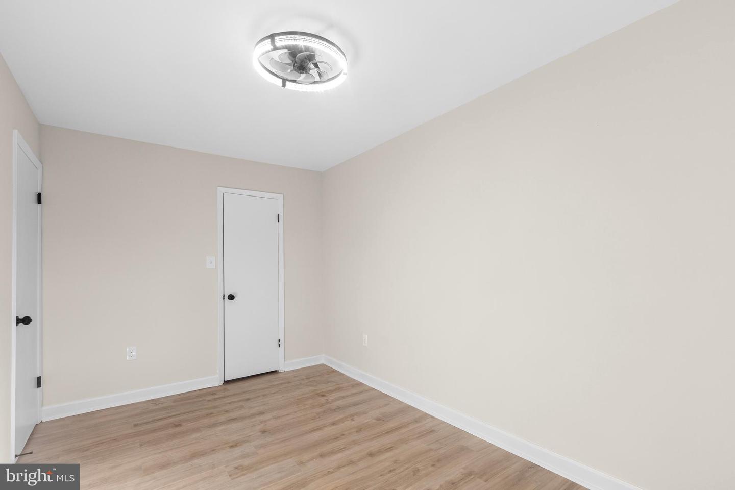 14829 EMBERDALE DR, WOODBRIDGE, Virginia 22193, 3 Bedrooms Bedrooms, ,1 BathroomBathrooms,Residential,For sale,14829 EMBERDALE DR,VAPW2108876 MLS # VAPW2108876