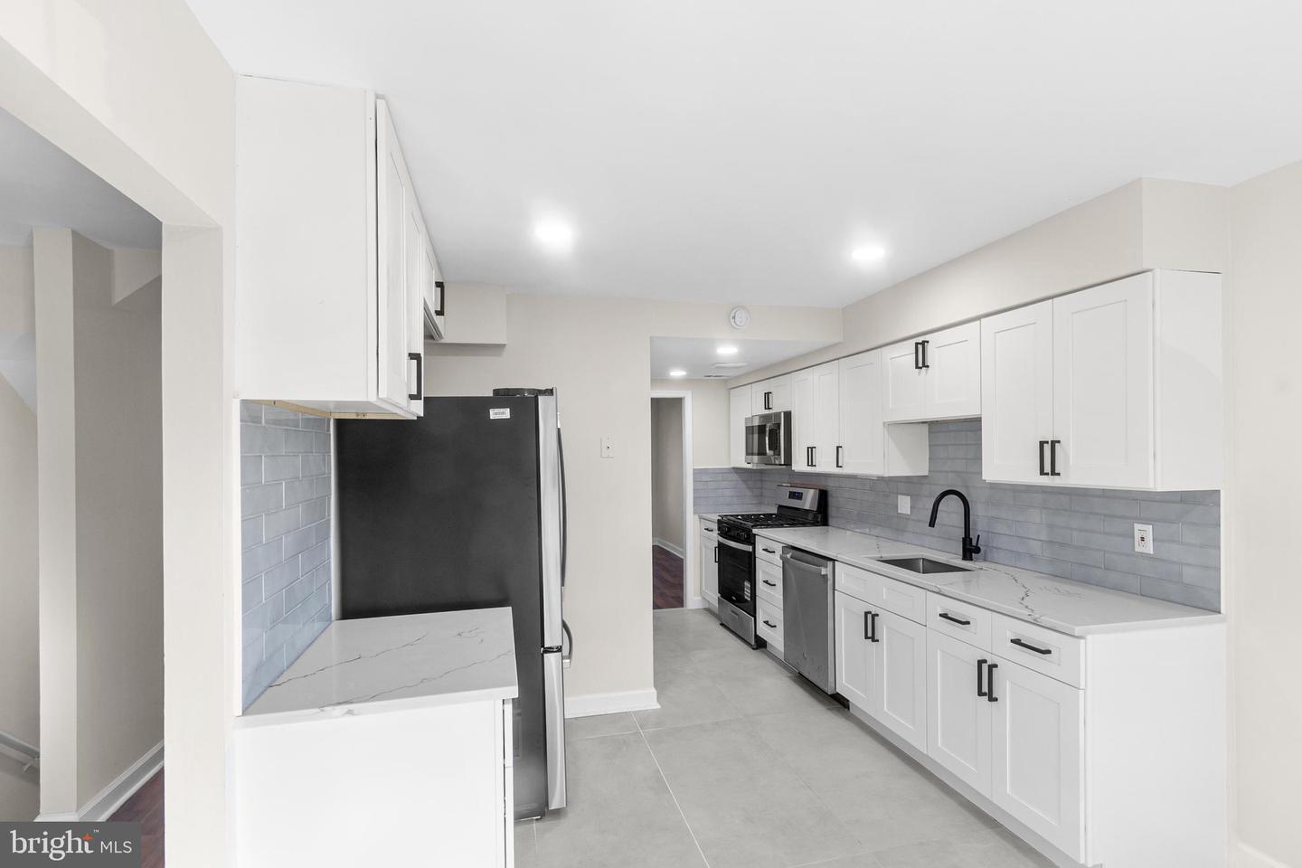 14829 EMBERDALE DR, WOODBRIDGE, Virginia 22193, 3 Bedrooms Bedrooms, ,1 BathroomBathrooms,Residential,For sale,14829 EMBERDALE DR,VAPW2108876 MLS # VAPW2108876