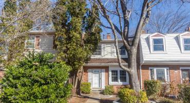 14829 EMBERDALE DR, WOODBRIDGE, Virginia 22193, 3 Bedrooms Bedrooms, ,1 BathroomBathrooms,Residential,For sale,14829 EMBERDALE DR,VAPW2108876 MLS # VAPW2108876