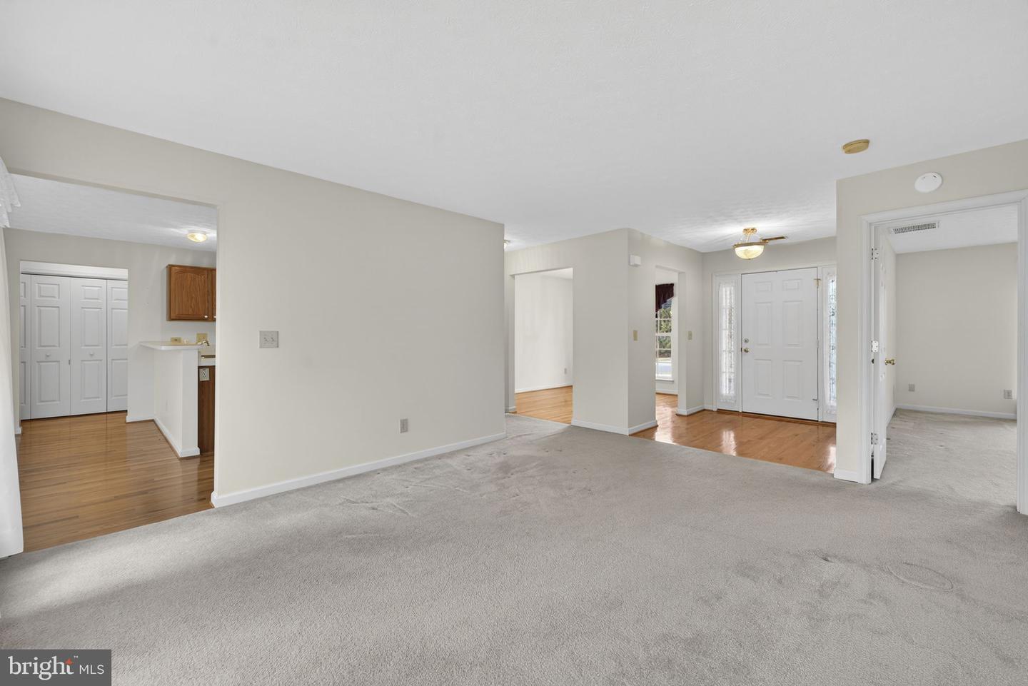 236 BENTLEY AVE, WINCHESTER, Virginia 22602, 3 Bedrooms Bedrooms, ,2 BathroomsBathrooms,Residential,For sale,236 BENTLEY AVE,VAFV2038404 MLS # VAFV2038404