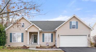 236 BENTLEY AVE, WINCHESTER, Virginia 22602, 3 Bedrooms Bedrooms, ,2 BathroomsBathrooms,Residential,For sale,236 BENTLEY AVE,VAFV2038404 MLS # VAFV2038404