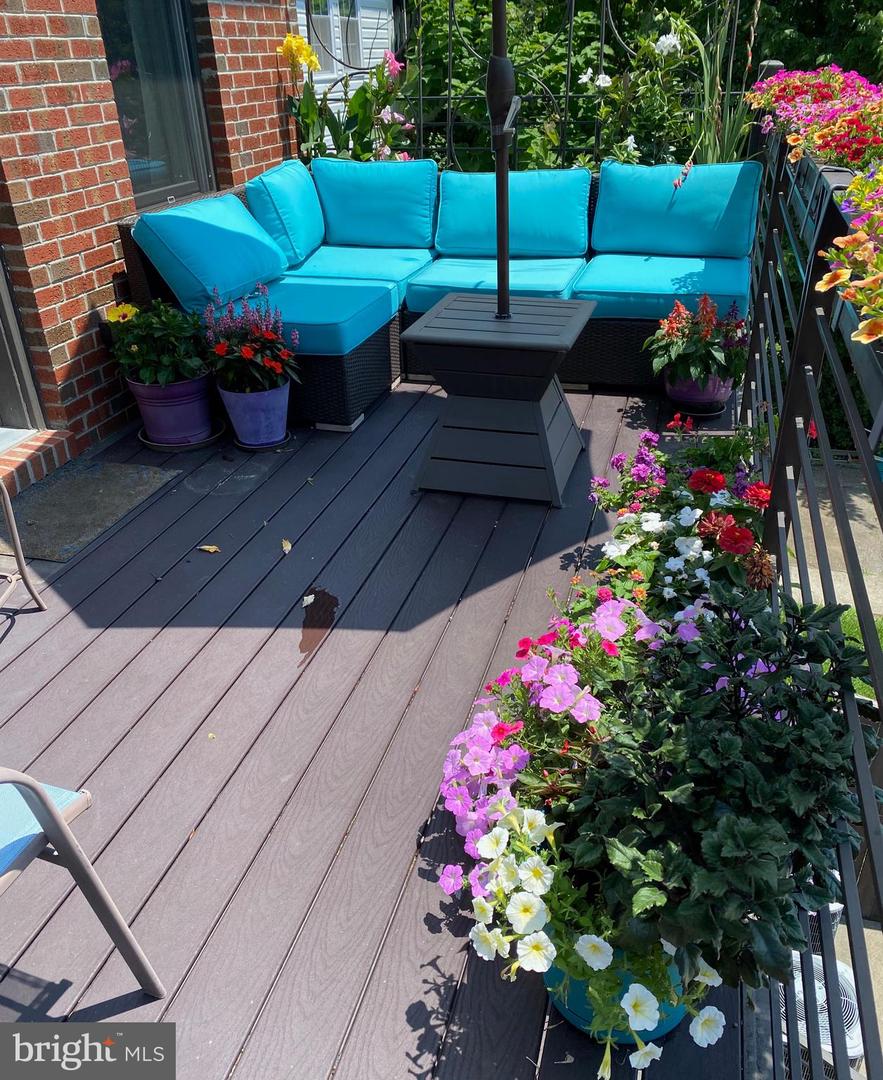 711 JACKSON ST NE #3, WASHINGTON, District Of Columbia 20017, 2 Bedrooms Bedrooms, ,2 BathroomsBathrooms,Residential,For sale,711 JACKSON ST NE #3,DCDC2234422 MLS # DCDC2234422