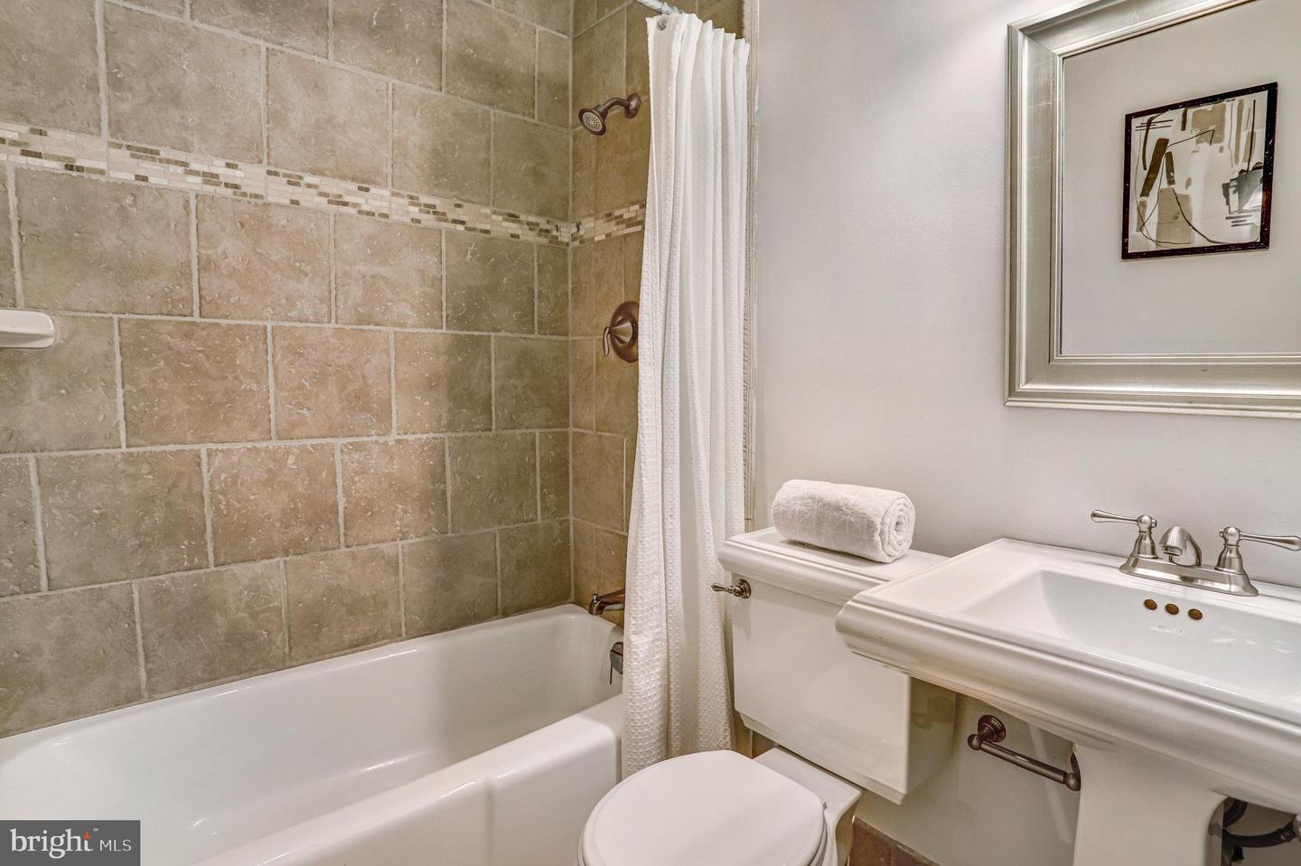 745 10TH ST SE, WASHINGTON, District Of Columbia 20003, 3 Bedrooms Bedrooms, ,2 BathroomsBathrooms,Residential,For sale,745 10TH ST SE,DCDC2234428 MLS # DCDC2234428 745 10TH ST SE, WASHINGTON, District Of Columbia 20003, 3 Bedrooms Bedrooms, ,2 BathroomsBathrooms,Residential,For sale,745 10TH ST SE,DCDC2234428 MLS # DCDC2234428