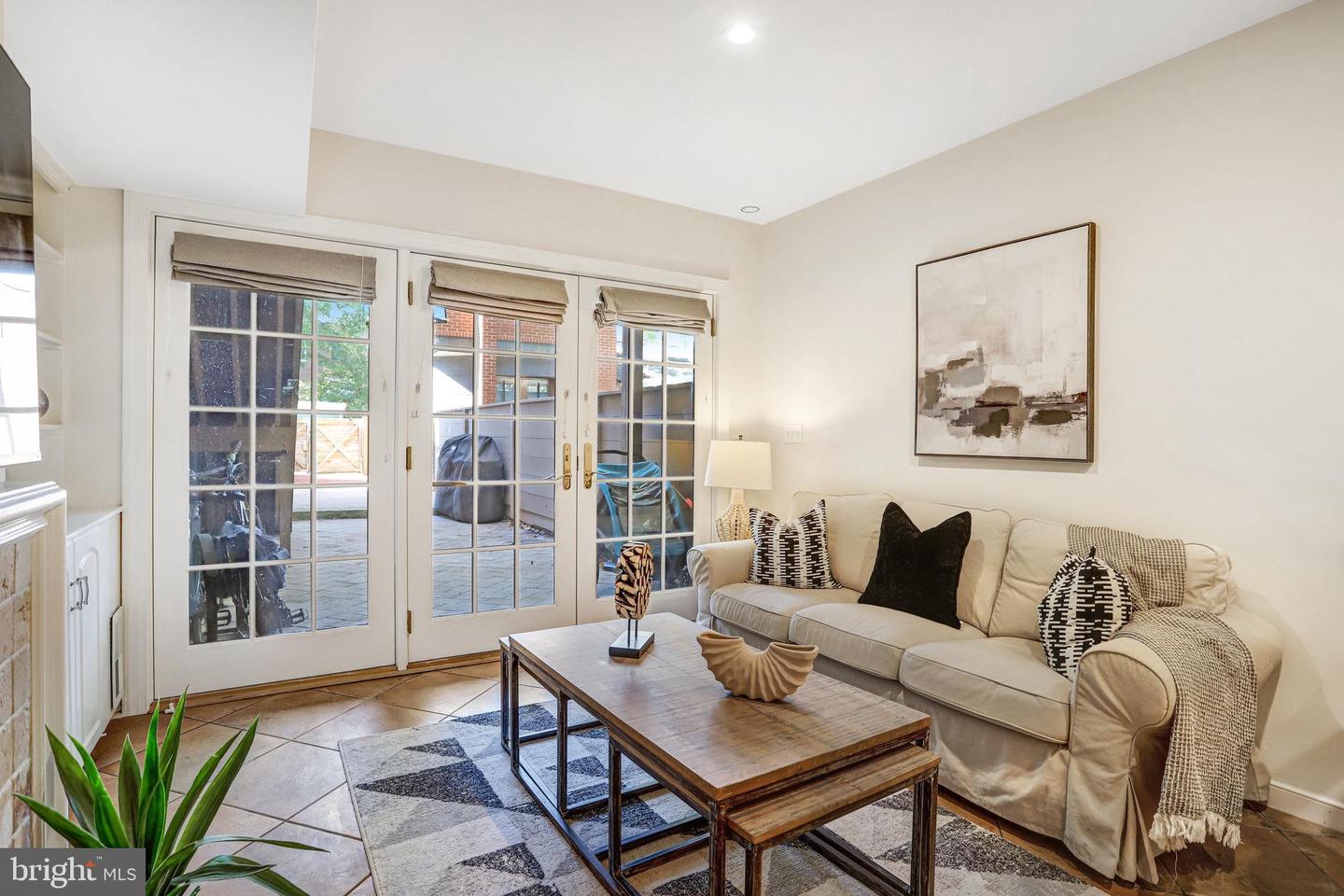 745 10TH ST SE, WASHINGTON, District Of Columbia 20003, 3 Bedrooms Bedrooms, ,2 BathroomsBathrooms,Residential,For sale,745 10TH ST SE,DCDC2234428 MLS # DCDC2234428 745 10TH ST SE, WASHINGTON, District Of Columbia 20003, 3 Bedrooms Bedrooms, ,2 BathroomsBathrooms,Residential,For sale,745 10TH ST SE,DCDC2234428 MLS # DCDC2234428