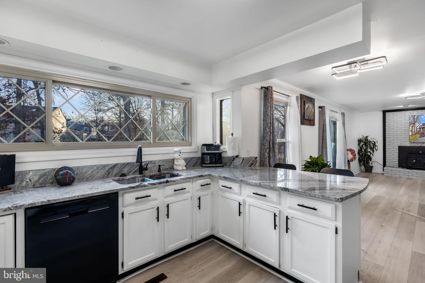 112 OAKWOOD DR, STAFFORD, Virginia 22554, 3 Bedrooms Bedrooms, ,2 BathroomsBathrooms,Residential,For sale,112 OAKWOOD DR,VAST2044652 MLS # VAST2044652