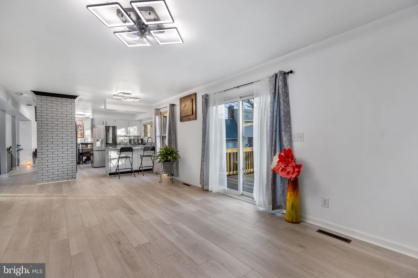 112 OAKWOOD DR, STAFFORD, Virginia 22554, 3 Bedrooms Bedrooms, ,2 BathroomsBathrooms,Residential,For sale,112 OAKWOOD DR,VAST2044652 MLS # VAST2044652