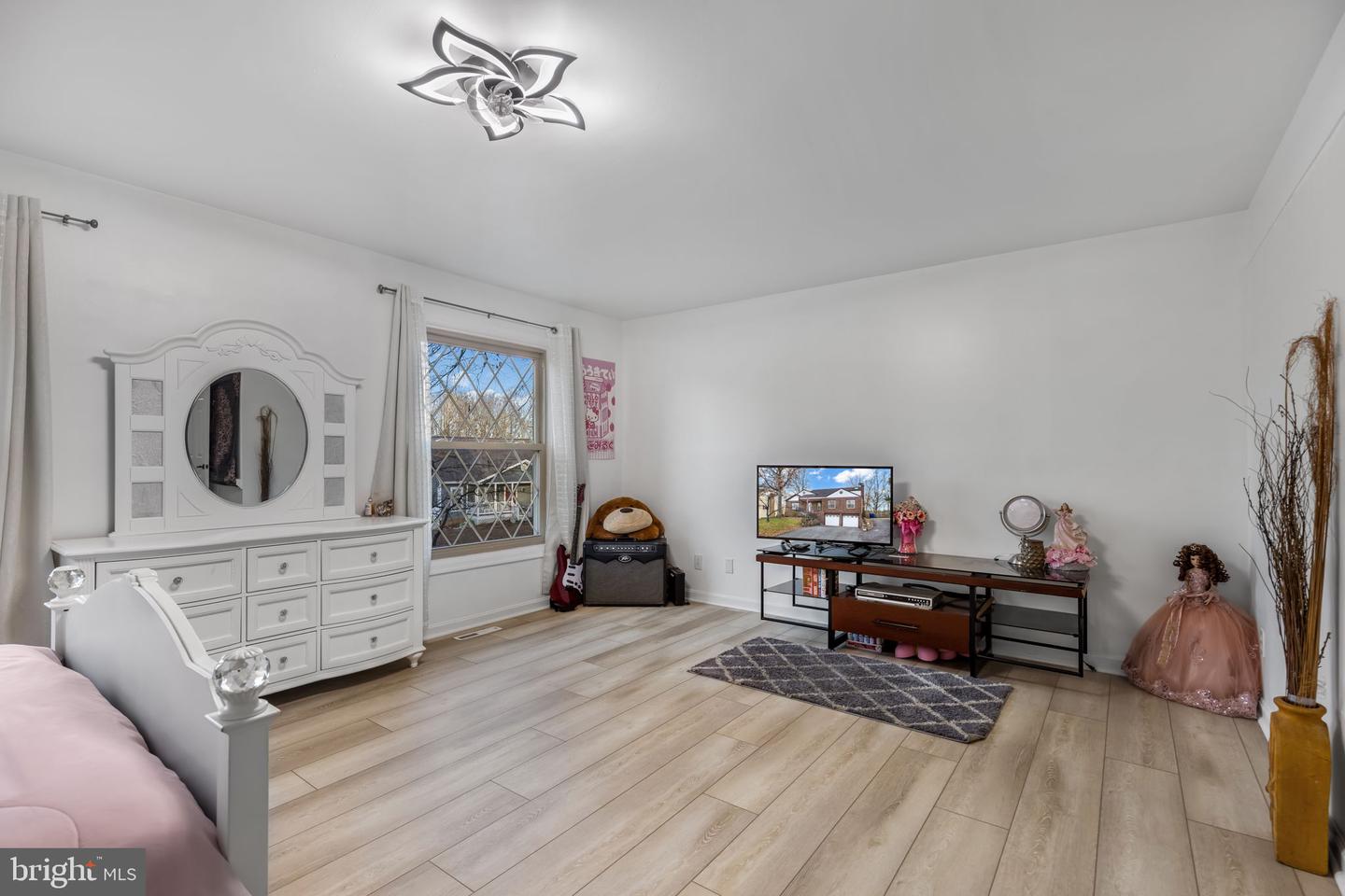 112 OAKWOOD DR, STAFFORD, Virginia 22554, 3 Bedrooms Bedrooms, ,2 BathroomsBathrooms,Residential,For sale,112 OAKWOOD DR,VAST2044652 MLS # VAST2044652