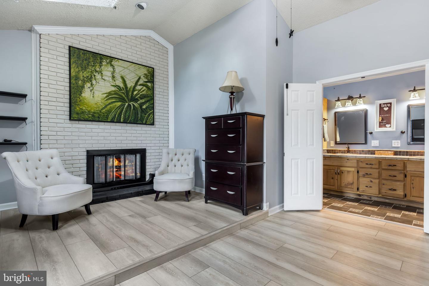 112 OAKWOOD DR, STAFFORD, Virginia 22554, 3 Bedrooms Bedrooms, ,2 BathroomsBathrooms,Residential,For sale,112 OAKWOOD DR,VAST2044652 MLS # VAST2044652