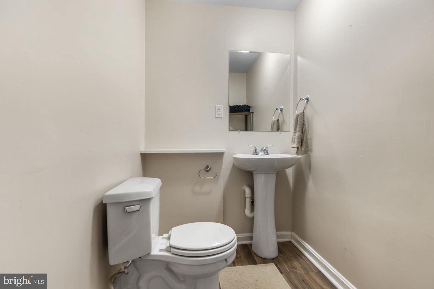 112 OAKWOOD DR, STAFFORD, Virginia 22554, 3 Bedrooms Bedrooms, ,2 BathroomsBathrooms,Residential,For sale,112 OAKWOOD DR,VAST2044652 MLS # VAST2044652