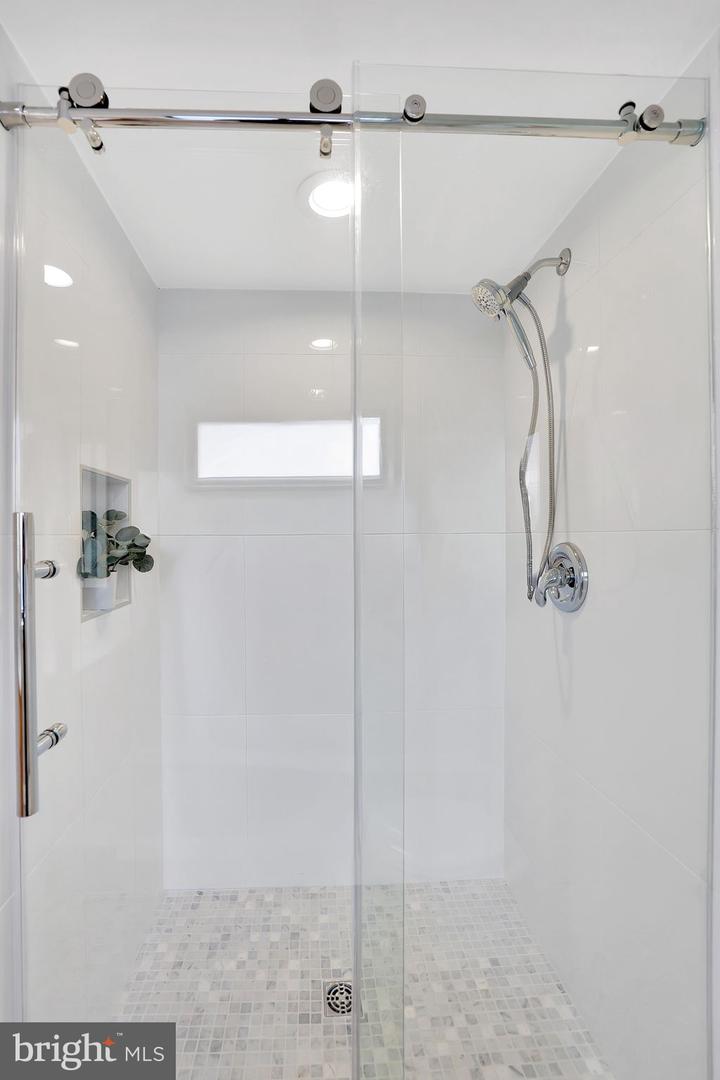 650 WHARF ST SW #Z-01, WASHINGTON, District Of Columbia 20024, 2 Bedrooms Bedrooms, ,1 BathroomBathrooms,Residential,For sale,650 WHARF ST SW #Z-01,DCDC2212982 MLS # DCDC2212982