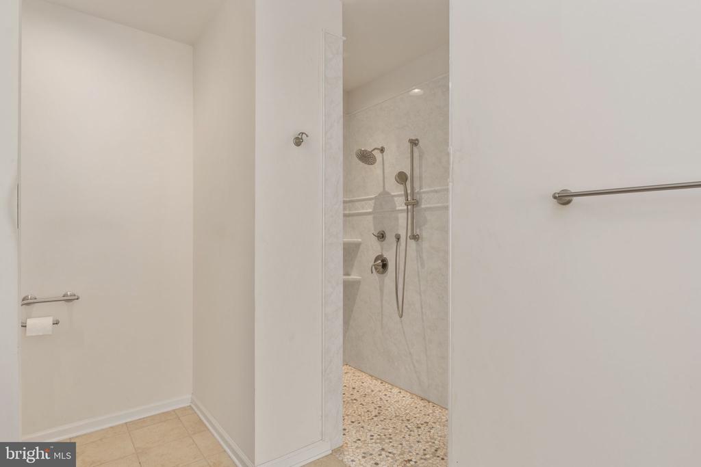 12211 GLEN OAKS DR, FREDERICKSBURG, Virginia 22407, 2 Bedrooms Bedrooms, ,2 BathroomsBathrooms,Residential,12211 GLEN OAKS DR,VASP2035944 MLS # VASP2035944 12211 GLEN OAKS DR, FREDERICKSBURG, Virginia 22407, 2 Bedrooms Bedrooms, ,2 BathroomsBathrooms,Residential,12211 GLEN OAKS DR,VASP2035944 MLS # VASP2035944