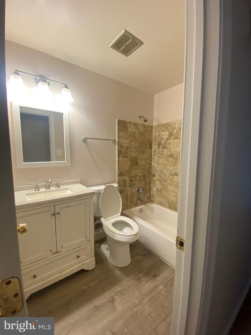 13424 KEATING DR, WOODBRIDGE, Virginia 22193, 5 Bedrooms Bedrooms, 9 Rooms Rooms,3 BathroomsBathrooms,Residential,For sale,13424 KEATING DR,VAPW2101546 MLS # VAPW2101546 13424 KEATING DR, WOODBRIDGE, Virginia 22193, 5 Bedrooms Bedrooms, 9 Rooms Rooms,3 BathroomsBathrooms,Residential,For sale,13424 KEATING DR,VAPW2101546 MLS # VAPW2101546