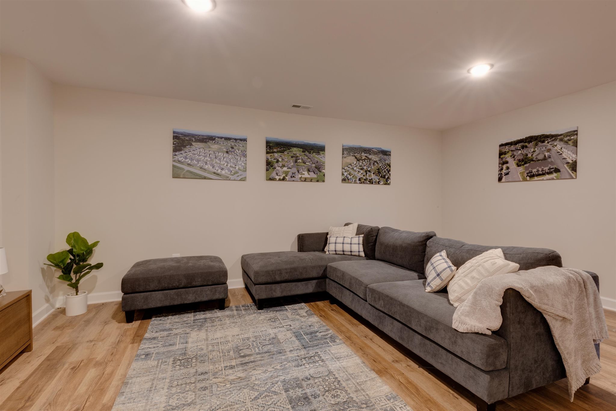 1339 DERBY DR, ROCKINGHAM, Virginia 22801, 3 Bedrooms Bedrooms, ,2 BathroomsBathrooms,Residential,1339 DERBY DR,667078 MLS # 667078 1339 DERBY DR, ROCKINGHAM, Virginia 22801, 3 Bedrooms Bedrooms, ,2 BathroomsBathrooms,Residential,1339 DERBY DR,667078 MLS # 667078