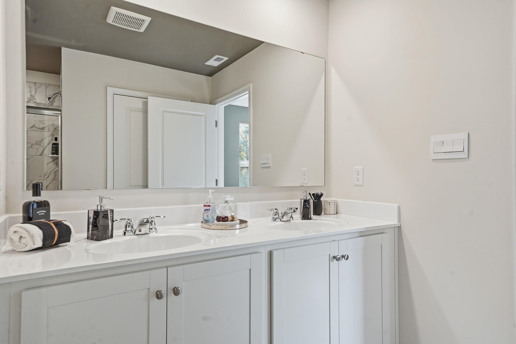 211 HAPPY VALLEY RD, KESWICK, Virginia 22947, 4 Bedrooms Bedrooms, ,2 BathroomsBathrooms,Residential,211 HAPPY VALLEY RD,671742 MLS # 671742 211 HAPPY VALLEY RD, KESWICK, Virginia 22947, 4 Bedrooms Bedrooms, ,2 BathroomsBathrooms,Residential,211 HAPPY VALLEY RD,671742 MLS # 671742