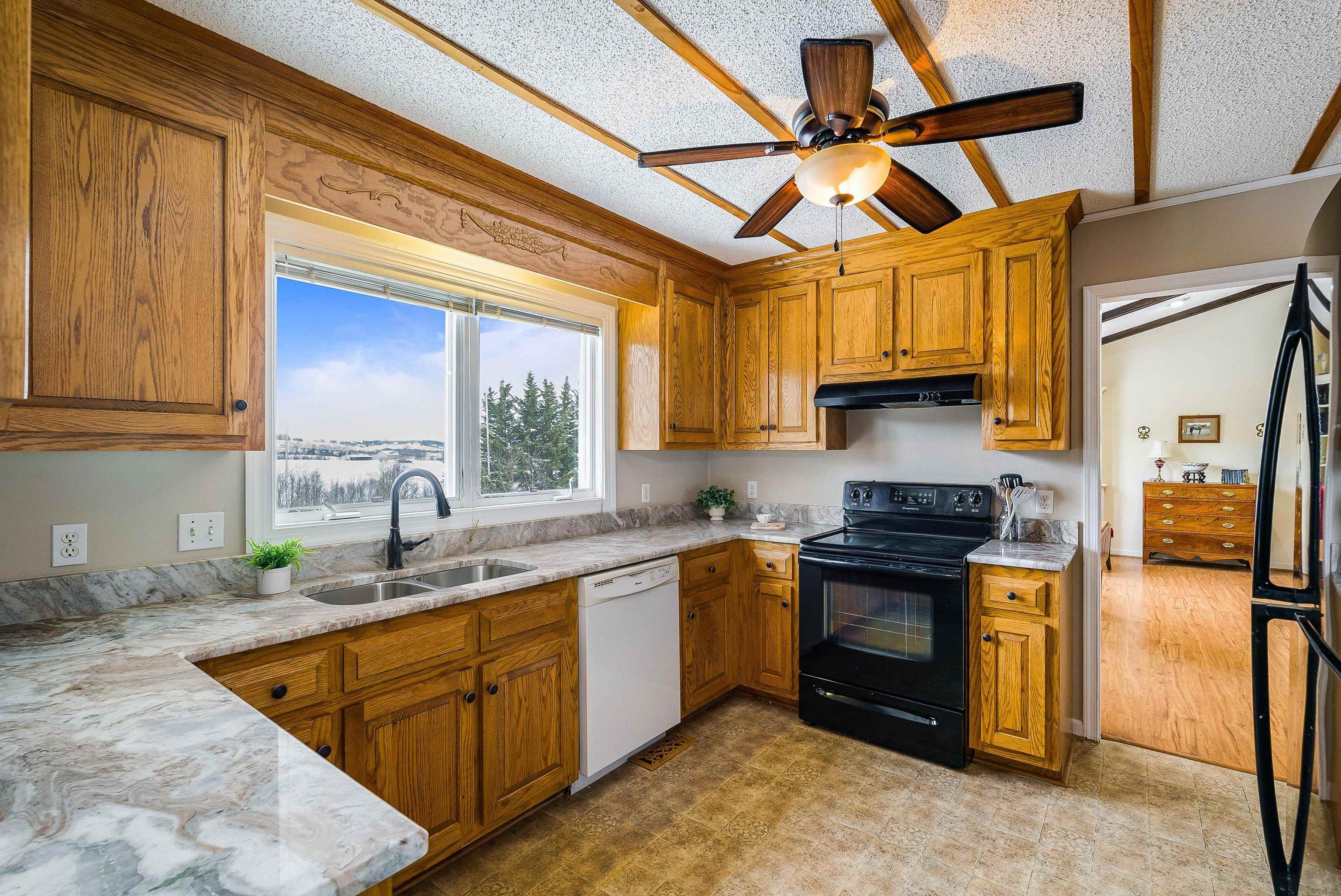 116 EMERALD HILL DR, FISHERSVILLE, Virginia 22939, 3 Bedrooms Bedrooms, ,2 BathroomsBathrooms,Residential,116 EMERALD HILL DR,671744 MLS # 671744 116 EMERALD HILL DR, FISHERSVILLE, Virginia 22939, 3 Bedrooms Bedrooms, ,2 BathroomsBathrooms,Residential,116 EMERALD HILL DR,671744 MLS # 671744