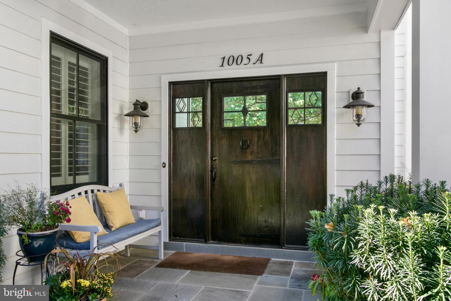 1005-A LINCOLN AVE, FALLS CHURCH, Virginia 22046, 5 Bedrooms Bedrooms, 22 Rooms Rooms,4 BathroomsBathrooms,Residential,For sale,1005-A LINCOLN AVE,VAFA2003328 MLS # VAFA2003328