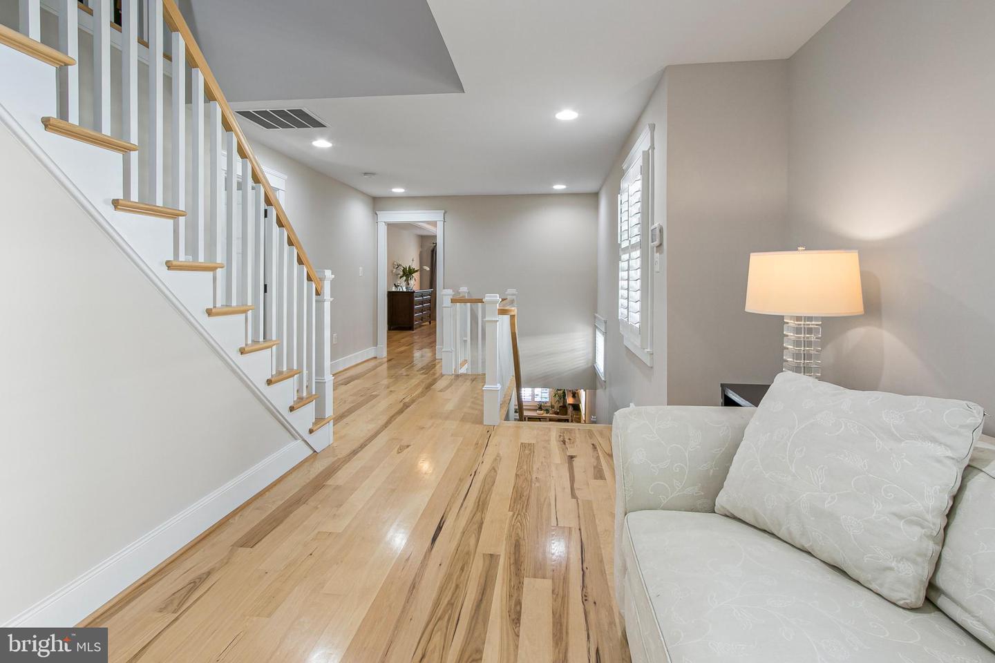 1005-A LINCOLN AVE, FALLS CHURCH, Virginia 22046, 5 Bedrooms Bedrooms, 22 Rooms Rooms,4 BathroomsBathrooms,Residential,For sale,1005-A LINCOLN AVE,VAFA2003328 MLS # VAFA2003328