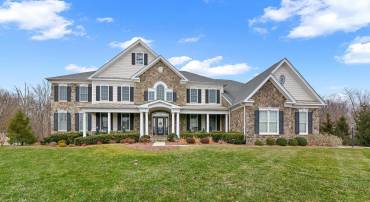 5220 BONNIE BRAE FARM DR, HAYMARKET, Virginia 20169, 6 Bedrooms Bedrooms, ,6 BathroomsBathrooms,Residential,For sale,5220 BONNIE BRAE FARM DR,VAPW2105336 MLS # VAPW2105336