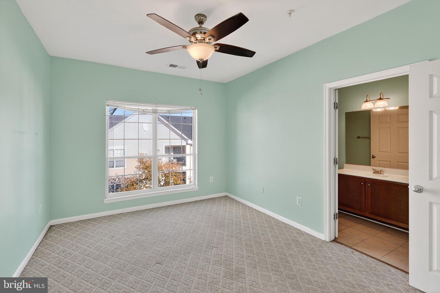 4854 EISENHOWER AVE #447, ALEXANDRIA, Virginia 22304, 1 Bedroom Bedrooms, ,1 BathroomBathrooms,Residential,For sale,4854 EISENHOWER AVE #447,VAAX2050876 MLS # VAAX2050876 4854 EISENHOWER AVE #447, ALEXANDRIA, Virginia 22304, 1 Bedroom Bedrooms, ,1 BathroomBathrooms,Residential,For sale,4854 EISENHOWER AVE #447,VAAX2050876 MLS # VAAX2050876