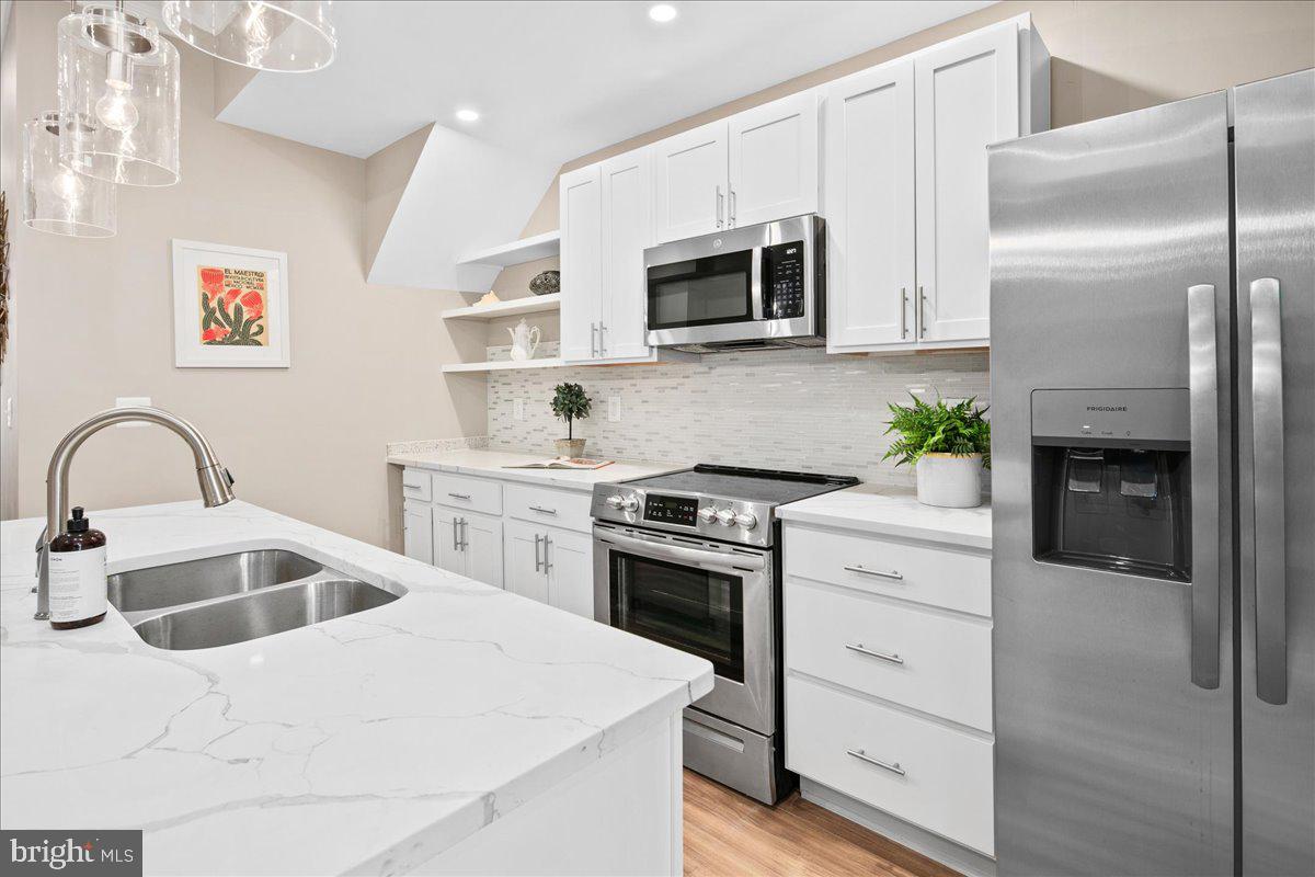 325 14TH PL NE, WASHINGTON, District Of Columbia 20002, 3 Bedrooms Bedrooms, ,2 BathroomsBathrooms,Residential,For sale,325 14TH PL NE,DCDC2227390 MLS # DCDC2227390 325 14TH PL NE, WASHINGTON, District Of Columbia 20002, 3 Bedrooms Bedrooms, ,2 BathroomsBathrooms,Residential,For sale,325 14TH PL NE,DCDC2227390 MLS # DCDC2227390