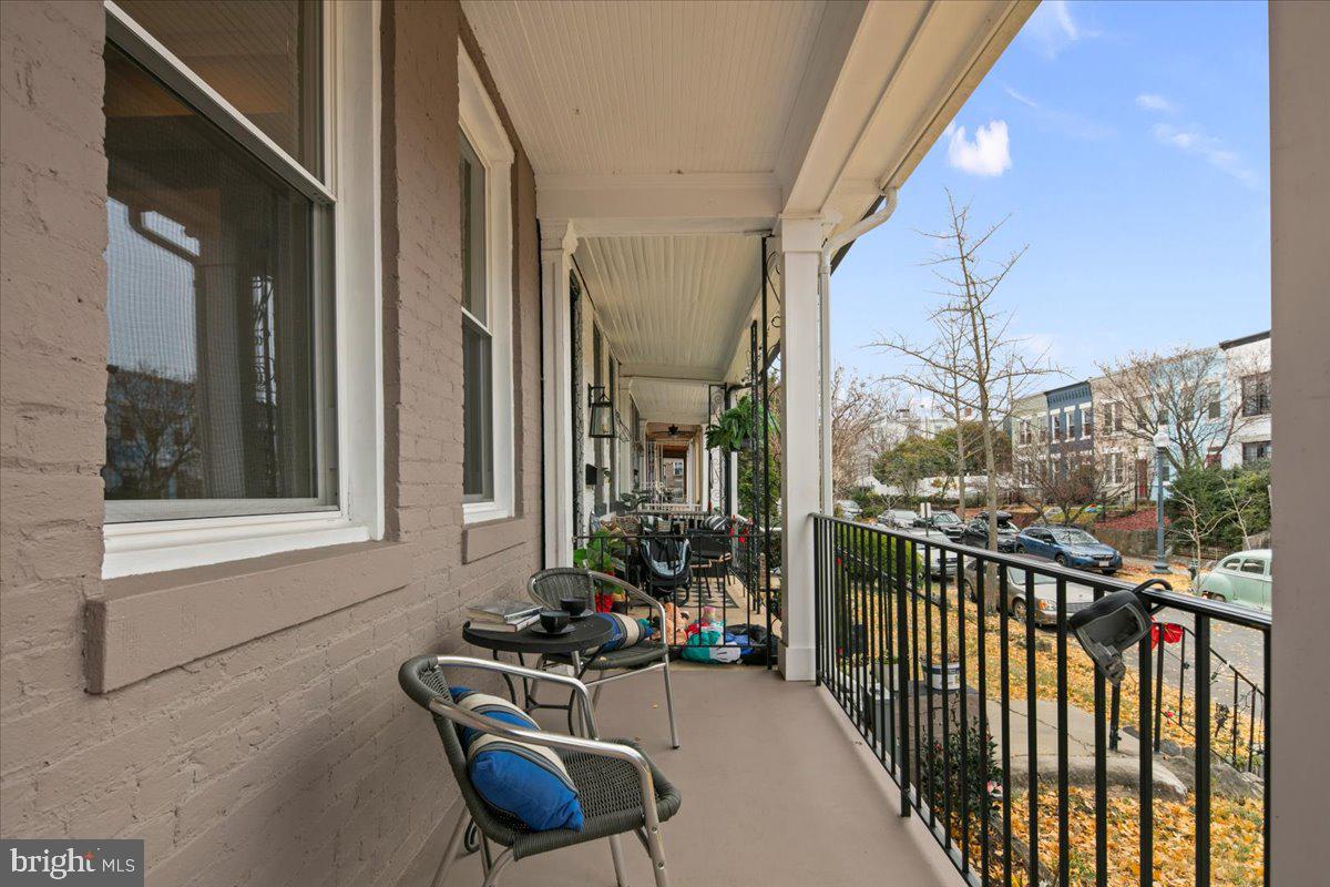 325 14TH PL NE, WASHINGTON, District Of Columbia 20002, 3 Bedrooms Bedrooms, ,2 BathroomsBathrooms,Residential,For sale,325 14TH PL NE,DCDC2227390 MLS # DCDC2227390 325 14TH PL NE, WASHINGTON, District Of Columbia 20002, 3 Bedrooms Bedrooms, ,2 BathroomsBathrooms,Residential,For sale,325 14TH PL NE,DCDC2227390 MLS # DCDC2227390
