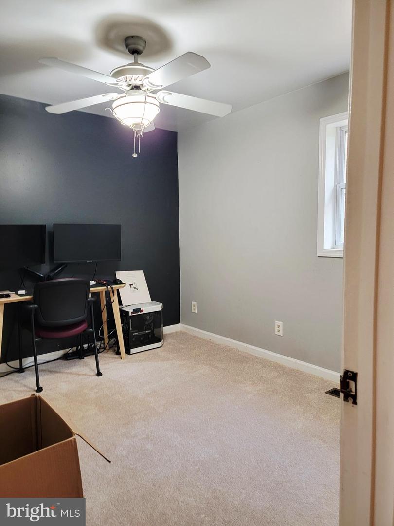 7632 GREENWICH RD, NOKESVILLE, Virginia 20181, 4 Bedrooms Bedrooms, ,2 BathroomsBathrooms,Residential,For sale,7632 GREENWICH RD,VAFQ2019492 MLS # VAFQ2019492