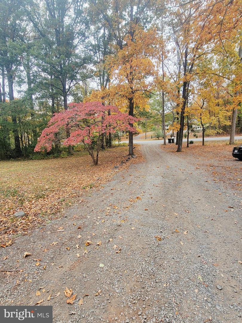 7632 GREENWICH RD, NOKESVILLE, Virginia 20181, 4 Bedrooms Bedrooms, ,2 BathroomsBathrooms,Residential,For sale,7632 GREENWICH RD,VAFQ2019492 MLS # VAFQ2019492