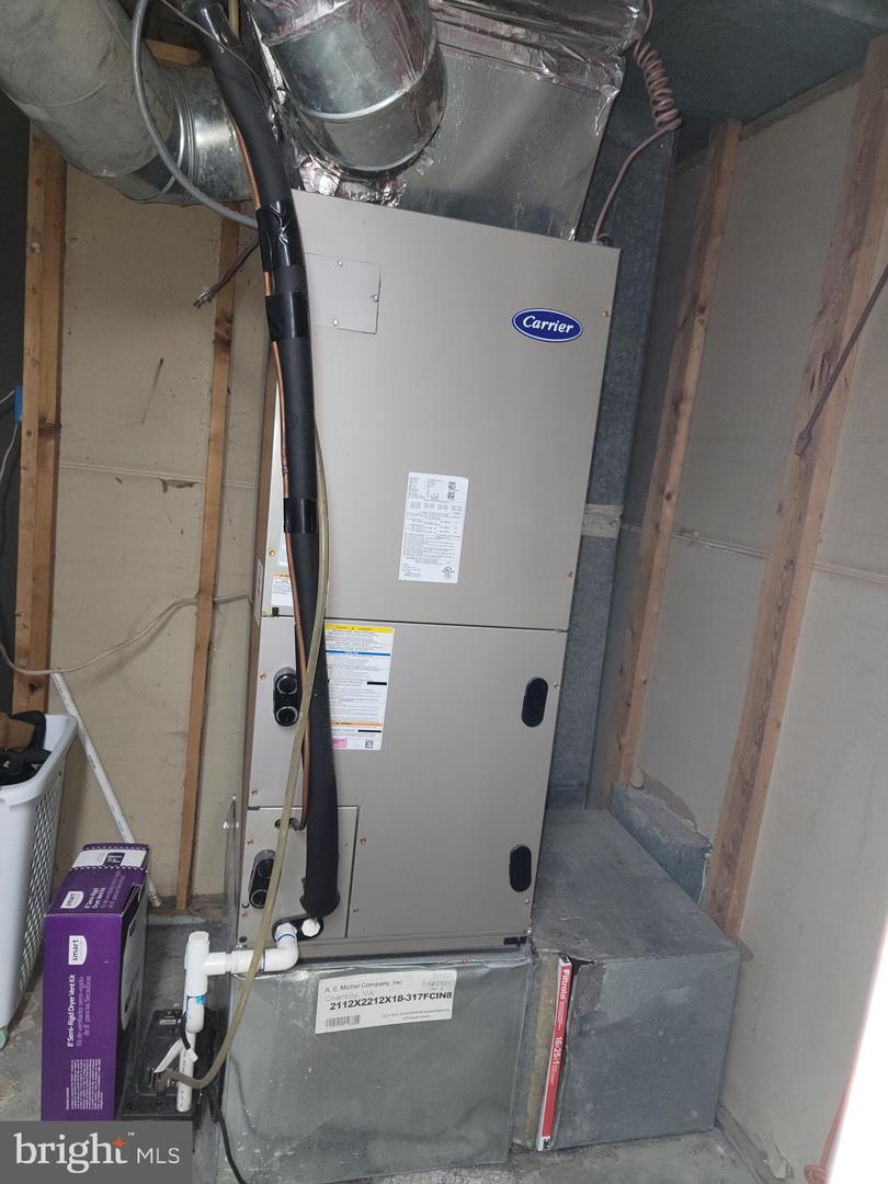 7632 GREENWICH RD, NOKESVILLE, Virginia 20181, 4 Bedrooms Bedrooms, ,2 BathroomsBathrooms,Residential,For sale,7632 GREENWICH RD,VAFQ2019492 MLS # VAFQ2019492