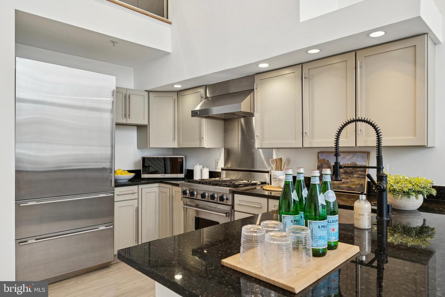 1610 11TH ST NW #3B, WASHINGTON, District Of Columbia 20001, 2 Bedrooms Bedrooms, ,2 BathroomsBathrooms,Residential,For sale,1610 11TH ST NW #3B,DCDC2229788 MLS # DCDC2229788 1610 11TH ST NW #3B, WASHINGTON, District Of Columbia 20001, 2 Bedrooms Bedrooms, ,2 BathroomsBathrooms,Residential,For sale,1610 11TH ST NW #3B,DCDC2229788 MLS # DCDC2229788