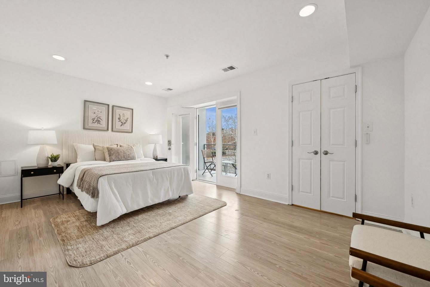 1610 11TH ST NW #3B, WASHINGTON, District Of Columbia 20001, 2 Bedrooms Bedrooms, ,2 BathroomsBathrooms,Residential,For sale,1610 11TH ST NW #3B,DCDC2229788 MLS # DCDC2229788 1610 11TH ST NW #3B, WASHINGTON, District Of Columbia 20001, 2 Bedrooms Bedrooms, ,2 BathroomsBathrooms,Residential,For sale,1610 11TH ST NW #3B,DCDC2229788 MLS # DCDC2229788