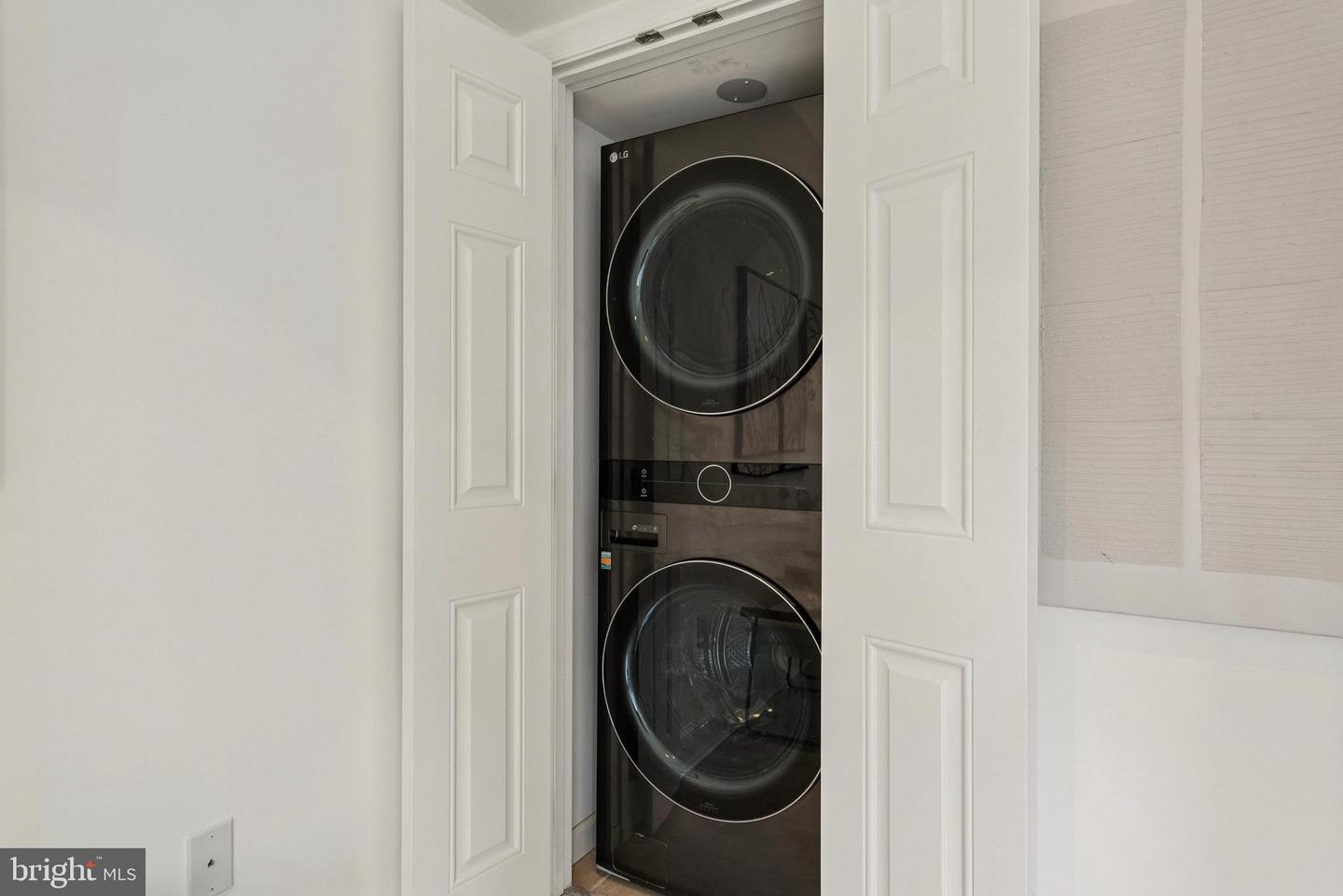 1610 11TH ST NW #3B, WASHINGTON, District Of Columbia 20001, 2 Bedrooms Bedrooms, ,2 BathroomsBathrooms,Residential,For sale,1610 11TH ST NW #3B,DCDC2229788 MLS # DCDC2229788 1610 11TH ST NW #3B, WASHINGTON, District Of Columbia 20001, 2 Bedrooms Bedrooms, ,2 BathroomsBathrooms,Residential,For sale,1610 11TH ST NW #3B,DCDC2229788 MLS # DCDC2229788