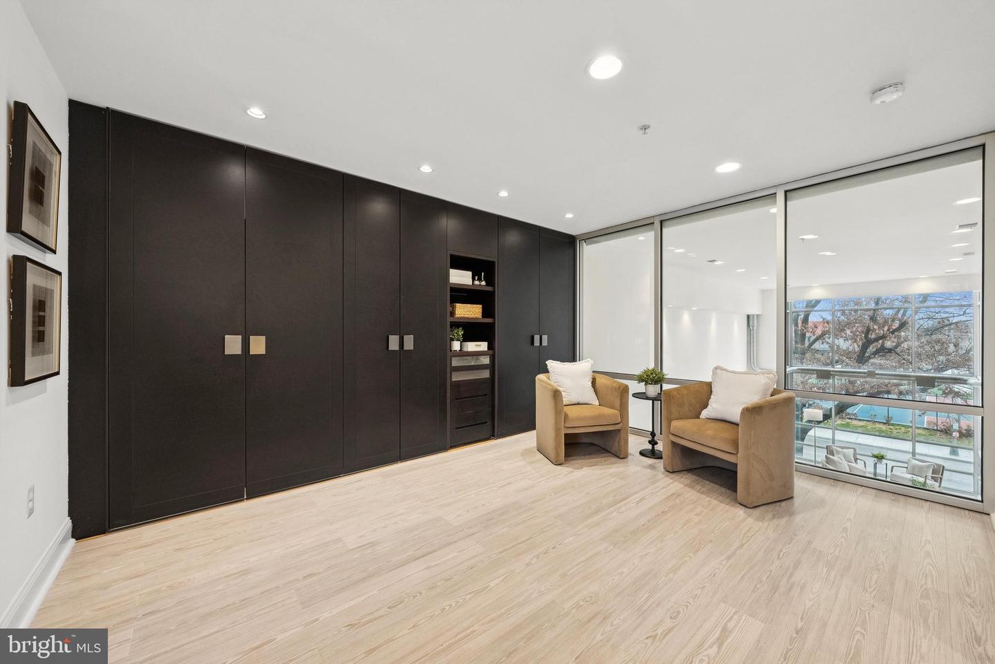 1610 11TH ST NW #3B, WASHINGTON, District Of Columbia 20001, 2 Bedrooms Bedrooms, ,2 BathroomsBathrooms,Residential,For sale,1610 11TH ST NW #3B,DCDC2229788 MLS # DCDC2229788 1610 11TH ST NW #3B, WASHINGTON, District Of Columbia 20001, 2 Bedrooms Bedrooms, ,2 BathroomsBathrooms,Residential,For sale,1610 11TH ST NW #3B,DCDC2229788 MLS # DCDC2229788